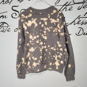 Gray Bleach Dyed Sweatshirt from Fruit of the Loom, S